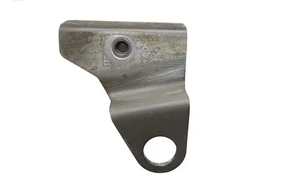 Audi TT TTS Mk2 Fender mounting bracket 8J0810659B