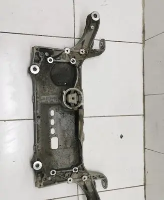 Volkswagen PASSAT B6 Front subframe 3C0199369B