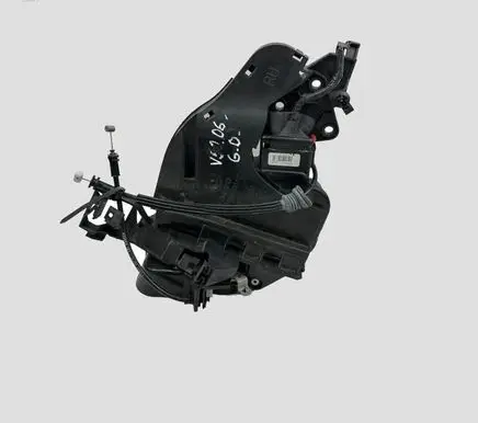 Volvo V50 Rear door lock 30699112 985917102