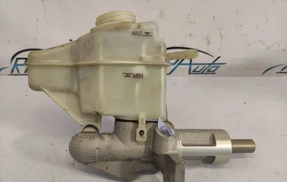 Volkswagen Touran I Master brake cylinder 1K2611301B