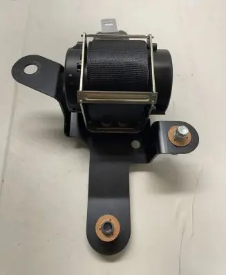 Middle seatbelt (rear)