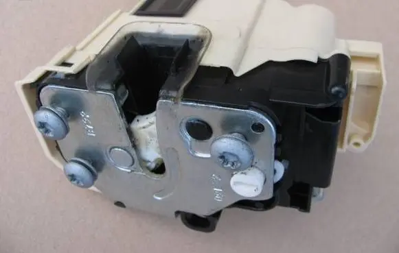 Fiat Panda III Rear door lock 521915070 52191507