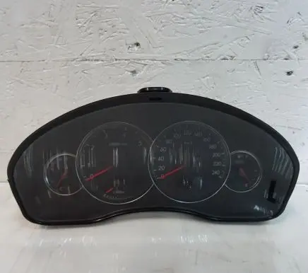 Subaru Legacy Speedometer (instrument cluster) 85002AG16