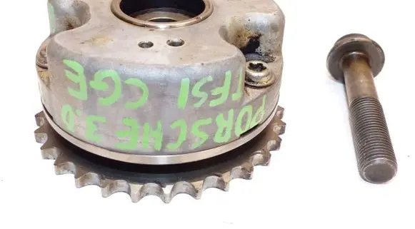Porsche Cayenne (92A) Camshaft vanos timing valve 06E109083Q