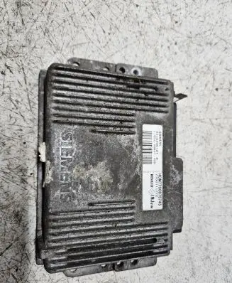 Renault Scenic I Engine control unit/module S115300121B HOM7700875745