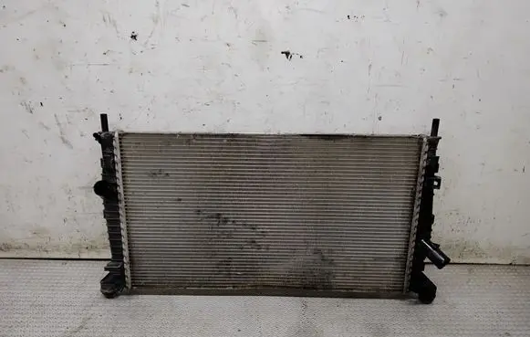 Volvo V50 Coolant radiator 3M5H8005TL