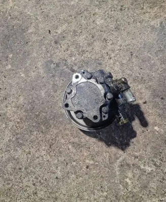 Audi A6 S6 C5 4B Power steering pump