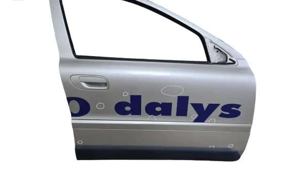Volvo XC70 Front door