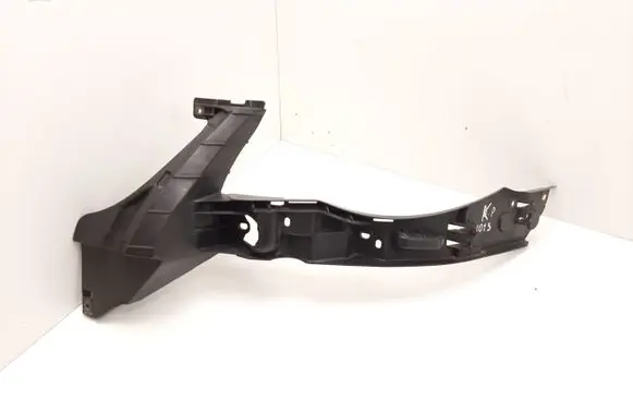 Volkswagen Touareg I Front bumper mounting bracket 7L6807183D