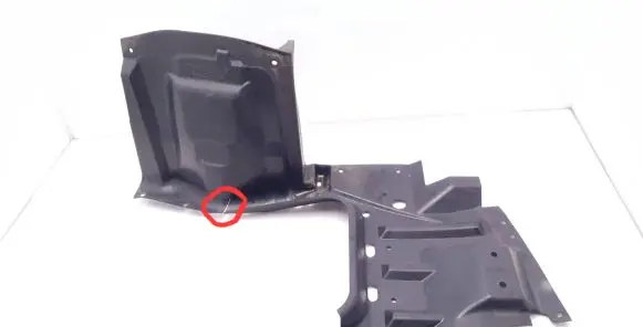 Mitsubishi Grandis Engine splash shield/under tray MR989677