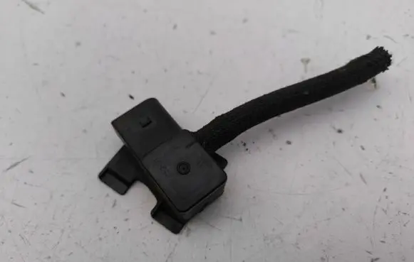 BMW 5 F10 F11 Exhaust gas pressure sensor 7805152