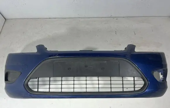 Ford Focus Front bumper 8M5117757A