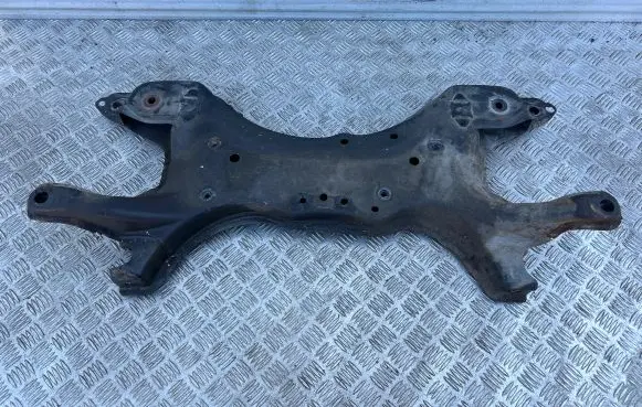 Toyota Prius (XW20) Front subframe