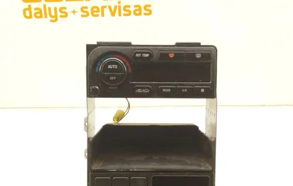Subaru Legacy Climate control unit