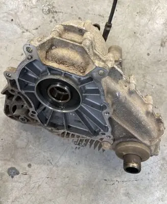 BMW X5 E53 Gearbox transfer box case 6764211