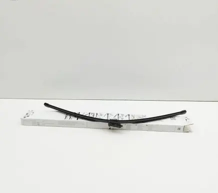 Peugeot 2008 II Windshield/front glass wiper blade 1682775480