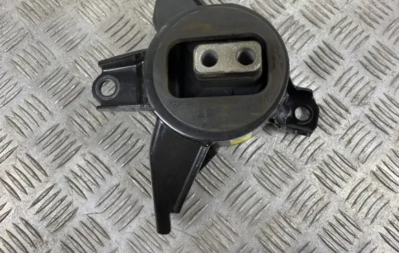 Hyundai Santa Fe Gearbox mount 218342W000