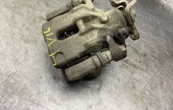 Honda Civic Rear brake caliper 3211