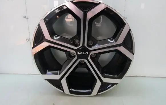 KIA Niro R18 alloy rim 