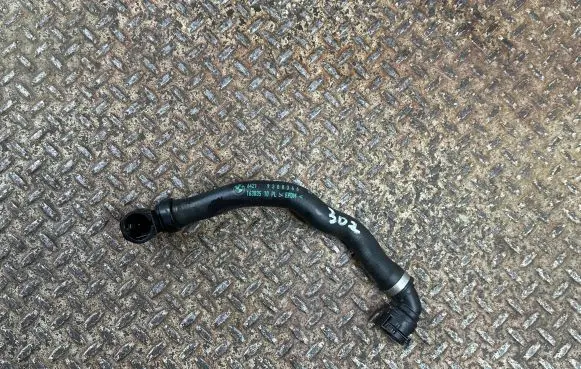 BMW 5 G30 G31 Engine coolant pipe/hose 9308346