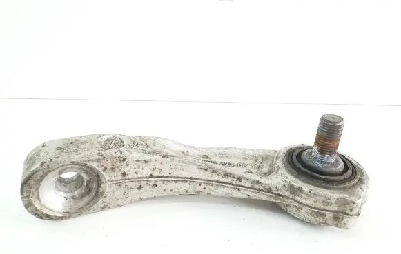 Mercedes-Benz C W205 Front anti-roll bar/stabilizer link A2053230817