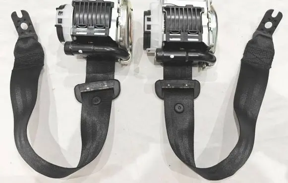 Audi Q8 Front seatbelt 4M8857805