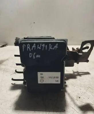 Skoda Praktik (5J8) ABS Pump 6r0907379n