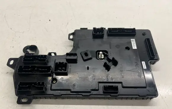 Tesla Model 3 Central body control module 107867332L