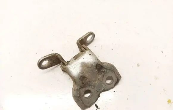 Toyota Avensis T250 Rear door lower hinge 
