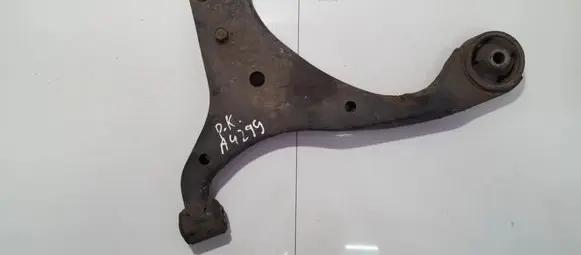 Hyundai i30 Front lower control arm/wishbone