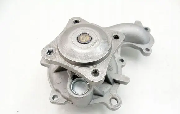 Ford Mondeo MK IV Water pump QYWAHEPU