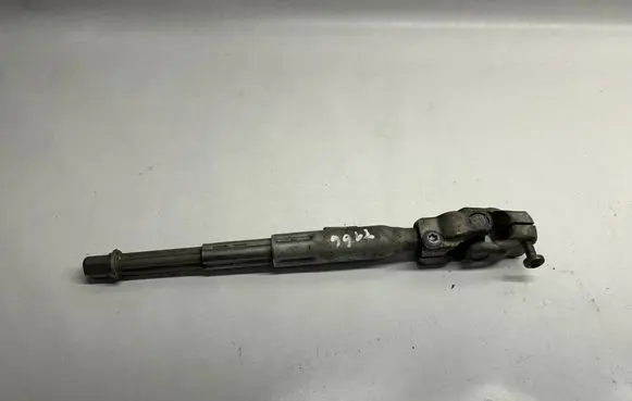 Ford Mustang VI Steering column universal joint FR3C3C662AE