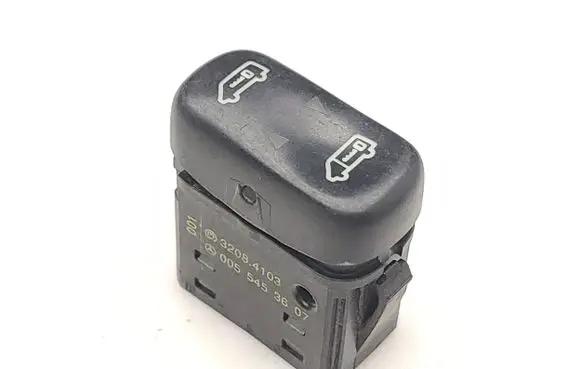 Mercedes-Benz Sprinter W901 W902 W903 W904 Central locking switch button 0055453607 32084103