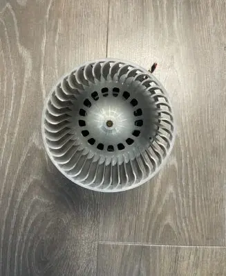 Citroen C4 II Heater fan/blower 7015011002