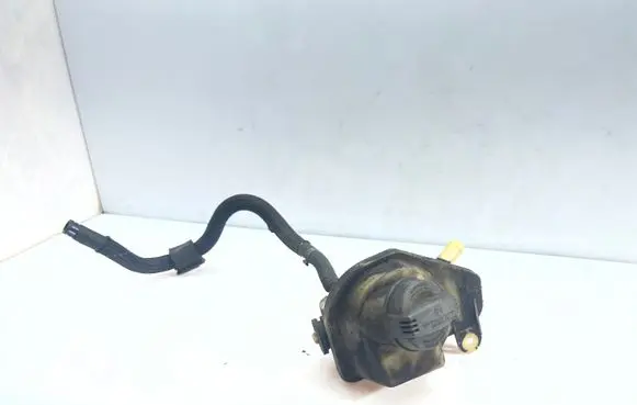 Audi A8 S8 D3 4E Power steering fluid tank/reservoir 4E0422373P