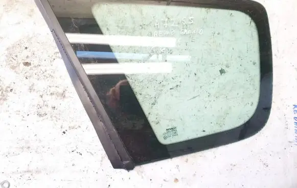 Renault Scenic II - Grand scenic II Rear side window