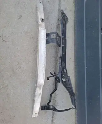 Mercedes-Benz E C207 W207 Front bumper cross member 2076200300