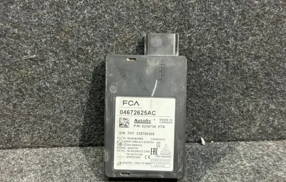 Chrysler Pacifica Blind spot module 04672625AC