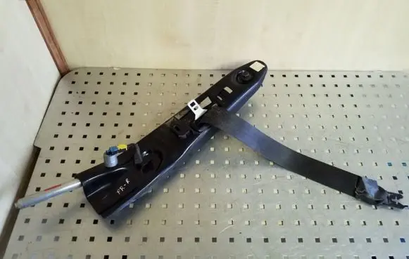 Volvo XC90 Front seatbelt 30662727