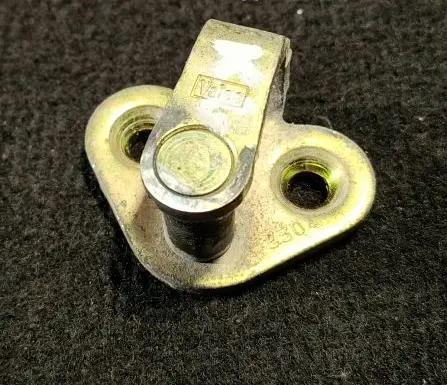 Citroen C8 Sliding door lock loop/hook striker A59099
