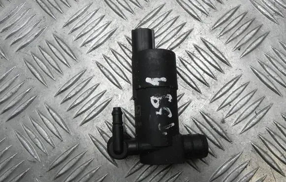 Ford C-MAX II Headlight washer pump BV6117K624BA V1104
