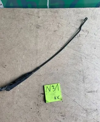Opel Corsa B Front wiper blade arm 09117667
