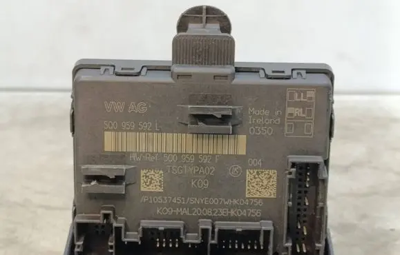 Audi A3 8Y Door control unit/module 5Q0959592L 5Q0959592F