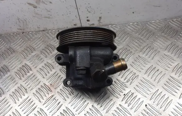 Ford Focus Power steering pump