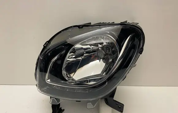 Smart ForFour II W453 Headlight/headlamp A4539061001 260107130R L90076818