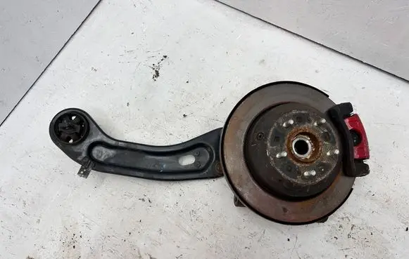 KIA Sorento Rear wheel hub spindle/knuckle 