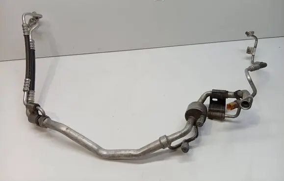 Citroen C4 II Picasso Air conditioning (A/C) pipe/hose 9675103680