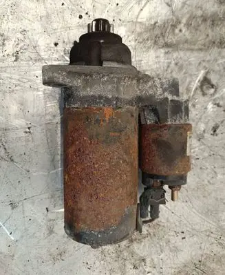 Volkswagen Golf SportWagen Starter motor 02A911024DX
