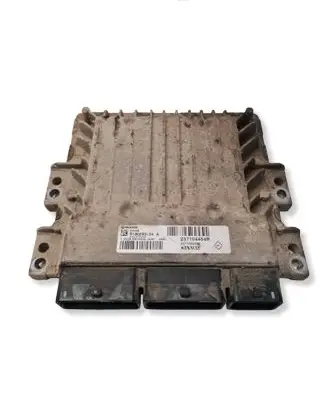 Dacia Duster Engine control unit/module S180095134A 237104454R 237102259R