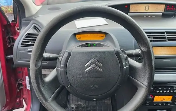Steering wheel